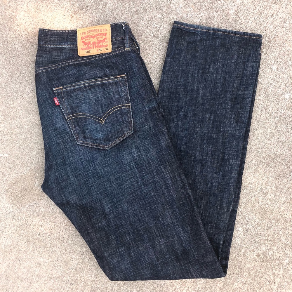 COPY - Classic 501 Levi’s dark wash 32W 34L